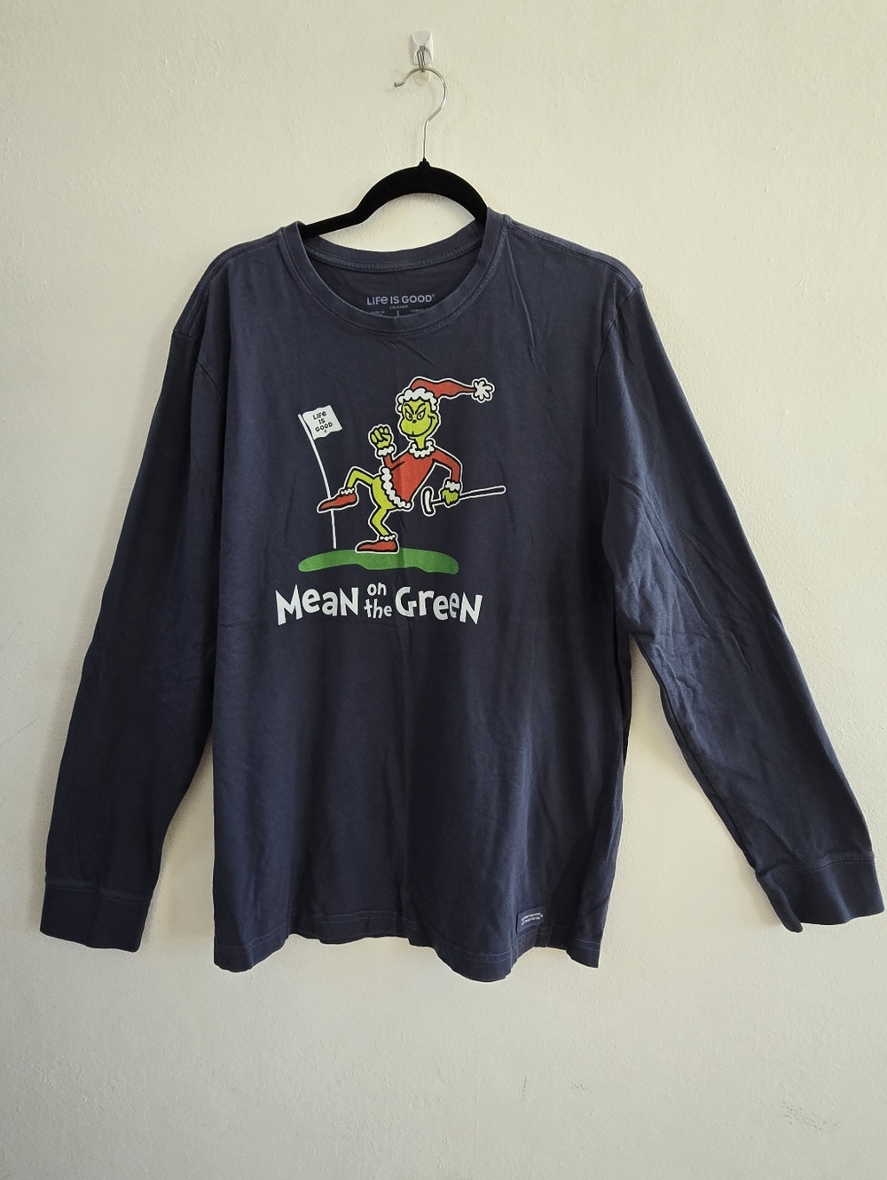 Life Is Good Long-Sleeve Tee in Navy with Green & Red Graphic Golf Size L